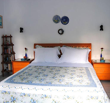 Double rooms in Sifnos